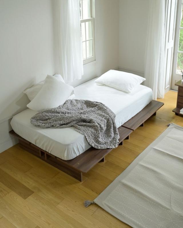 ベッド ローベッド マットレス付き セミダブル ポケットコイル セット ベッドフレーム 幅140 長さ195 高さ21.5cm 掃除がしやすい ステージベッド 木製 セミダブルベッド 組み立て簡単 すのこベッド 山善 YAMAZEN 【送料無料】