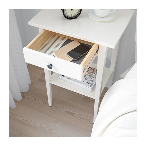 Ikea イケア Hemnes ヘムネス ベッドサイドテーブル ホワイト 46x35 Cm