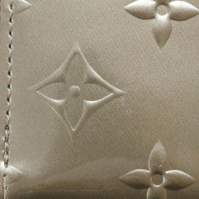 中古 ルイヴィトン ヴェルニ シャンパーニュ メタリゼ ジッピー  