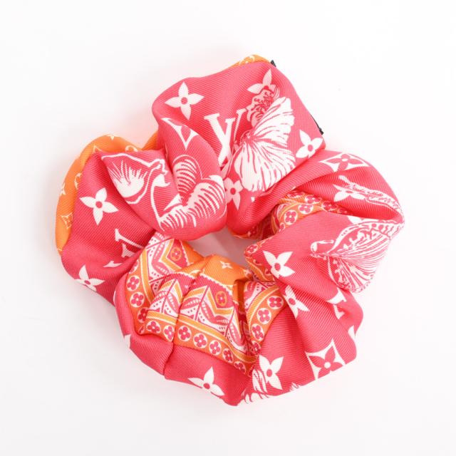 LOUIS VUITTON ヘアシュシュ 2個セット 節約 LOUIS VUITTON シュシュ 2