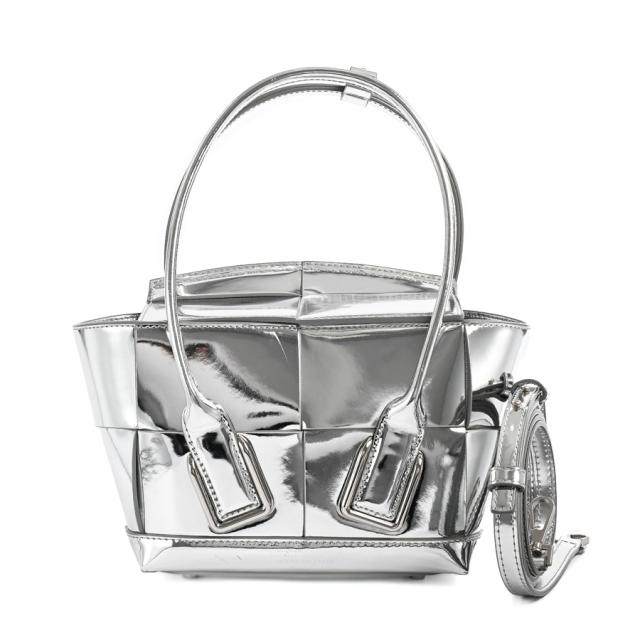 ボッテガ ヴェネタ ミニザアルコ ボッテガ ヴェネタ ミニザアルコ