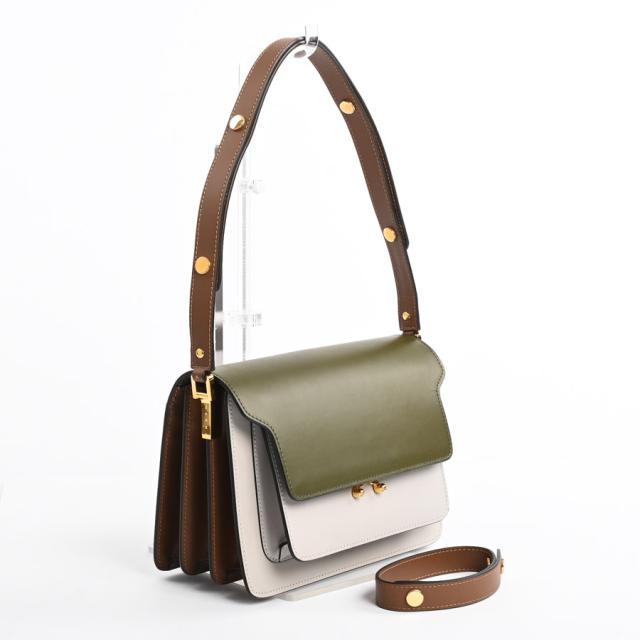 MARNI ライトグレー ショルダーバッグトランク