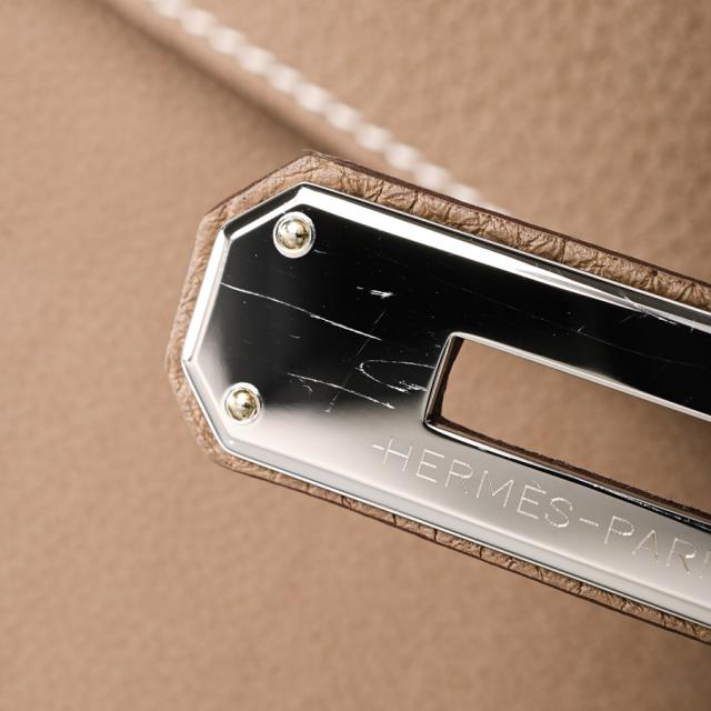 ヤマハ　FG720SL　レフティー　サンドホールラバー ソフトケース付き ヤマハ FG720SL レフティー サンドホールラバー ソフトケース