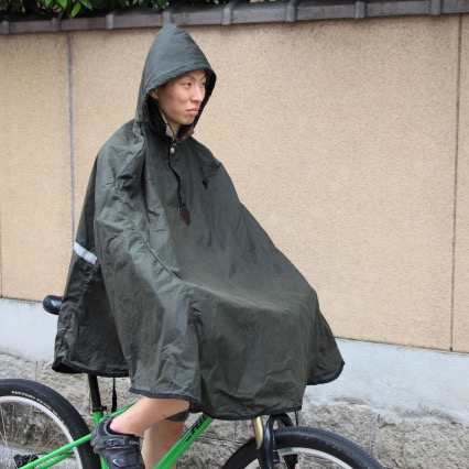 半額でGETできるお得 DUXBACK PONCHO ダックスバッグ ポンチョ