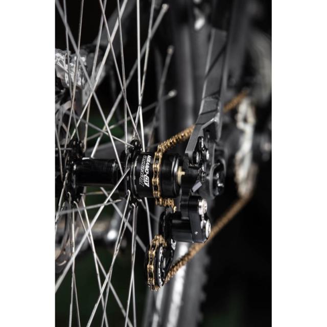 Reverse components リバースコンポーネンツ Colab ChainTensioner