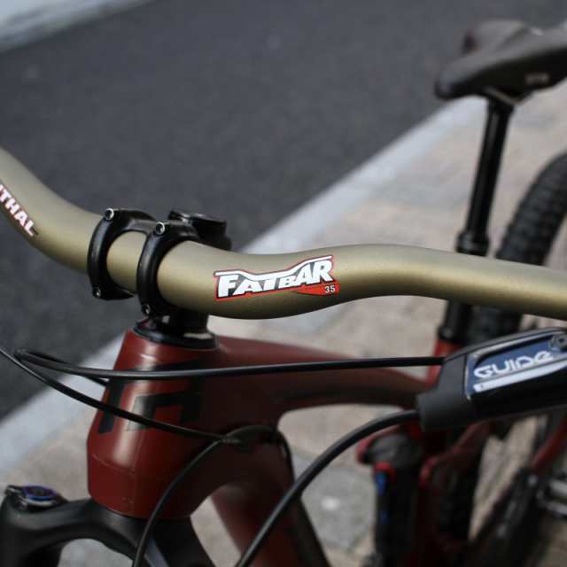 RENTHAL V2 FATBAR 35mm/800mm ゴールド レンサル MTB ハンドルバーの通販はau PAY マーケット -  クロモリ自転車専門店グランピー