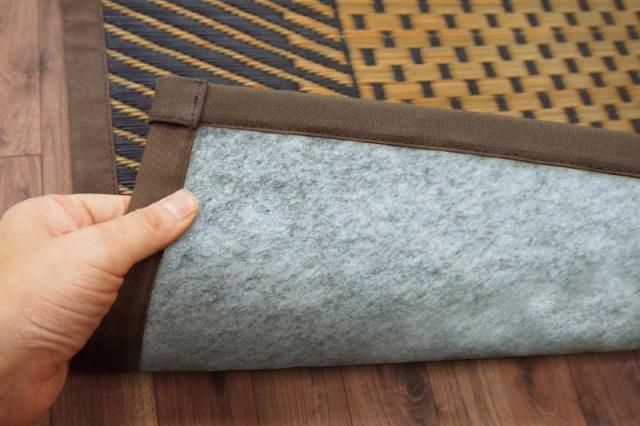 い草カーペット（裏張りあり） GKU 江戸間6帖 約261×352cm ブラウン×ブラック 日本製 国産 すべり止め 畳ラグ 夏 ラグ い草カーペット イ草 ラグマット 日本製  軽量 傷防止 和モダン おしゃれ 和室 和風 モダン 抗カビ 夏用_9