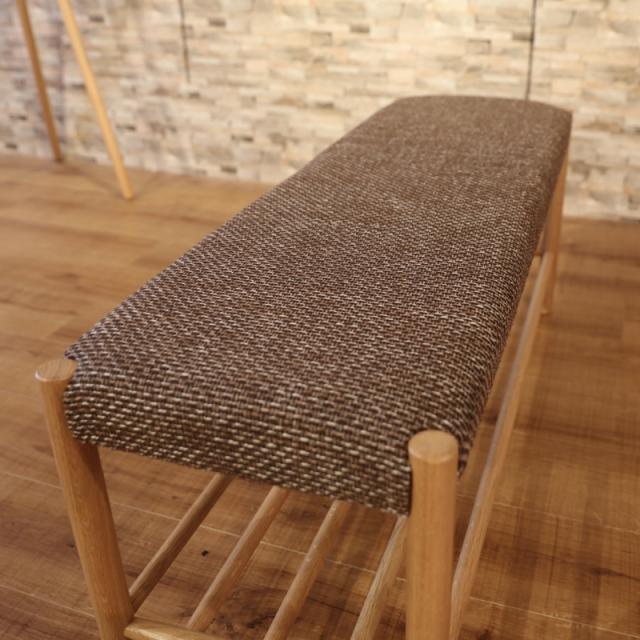 MARMA マーマ ダイニングベンチ　一脚単品 サイズ| 幅 48cm 奥行48cm 高さ76cm 材　料| オーク無垢材/布張り   北欧テイスト　脚部：ウレタン塗装 張地：ポリエステル_3