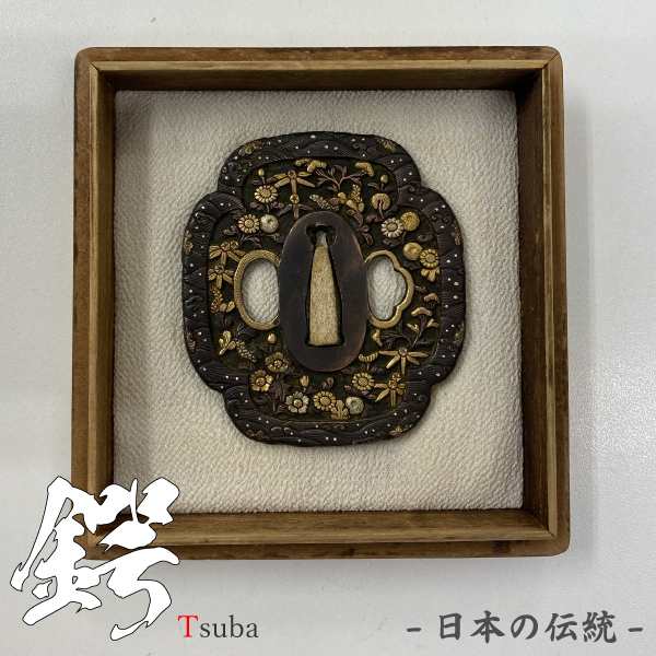 品質秋草の図　鈴虫の図　すすき　日本刀　鍔 鍔、刀装具