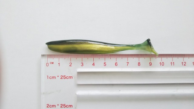 やわらか素材 シャッドテール ワーム 9cm 4 2g 60本セット 10色 根魚 ロックフィッシュ ブラックバス ヒラメ マゴチ L645の通販はau Pay マーケット 雪見堂