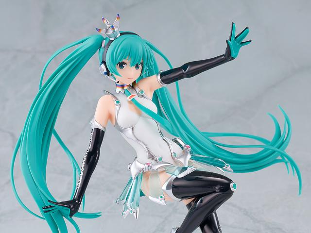 Reincarnation レーシングミク 2013Ver. プラモデルの通販はau PAY