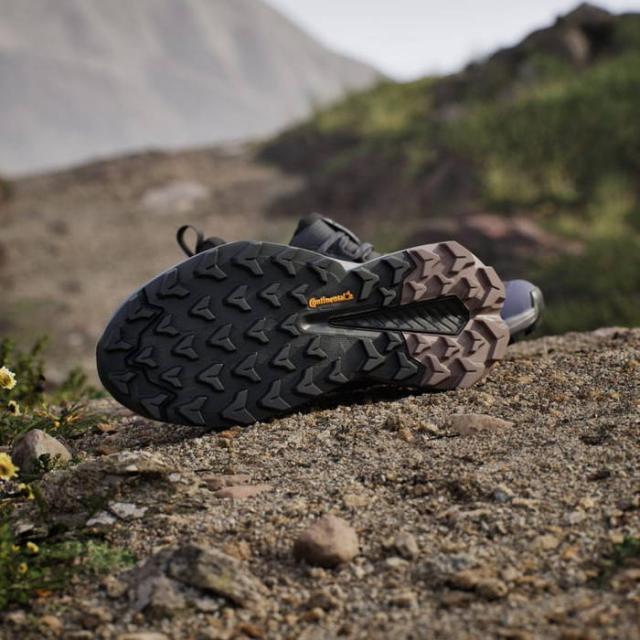 アディダス レディース テレックス トレイルメーカー ゴアテックス TERREX TRAILMAKER 2 GTX W Hiking Shoes 登山靴 山登り ハイキングシューズ ブラック 黒 送料無料 adidas JQ9946_2