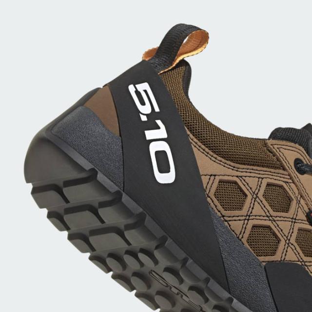 アディダス メンズ ガイド テニー 5.10 Five Ten GUIDE TENNIE Shoes 登山靴 山登り ハイキングシューズ ホワイト 白 送料無料 adidas JQ6617_3