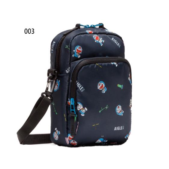 2.5L エーグル メンズ レディース ドラえもん ひみつ道具 ショルダーポーチ ショルダーバッグ 肩掛け 鞄 カジュアル ネイビー 送料無料 AIGLE ZNHBI38