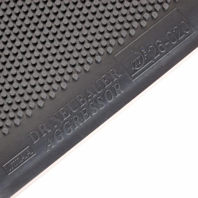 ジュイック juic アグレッサー 卓球ラバー (1164-bk) アグレッサー\u003cbr\u003ejuicジュイック\u003cbr\u003eタッキュウラバー\u003cbr\u003e(1164-rd