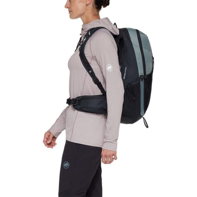 22L マムート レディース デュカン Ducan 22 Women リュックサック デイパック バックパック バッグ 鞄 アウトドア 登山 ハイキング ブラック 黒 送料無料 Mammut 2530-01330_2