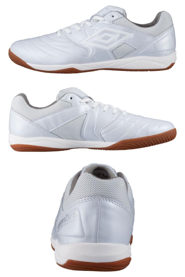フットサルシューズ 室内用 NIKE - NIKE 室内 フットサルシューズの通販 by ラブ｜ナイキ