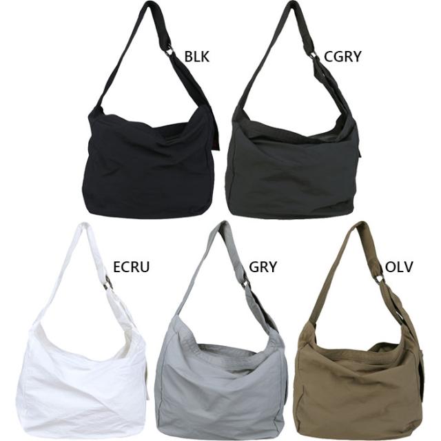 30L ユニバーサルオーバーオール メンズ レディース シワナイロンニュースペーパーバッグ ショルダーバッグ 肩掛け 鞄 ブラック 黒 グレー カーキ 灰色 送料無料 UNIVERSAL OVERALL UVO-194