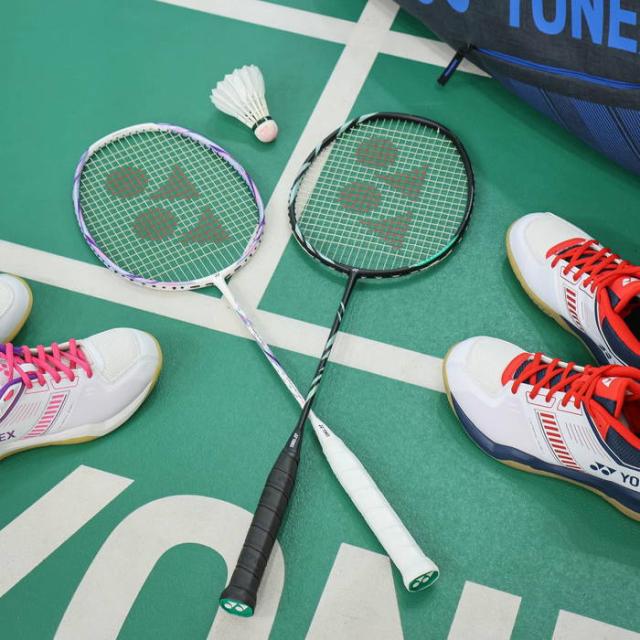 ヨネックス、バドミントンシャトル2本（新品） （ヨネックス（YONEX 
