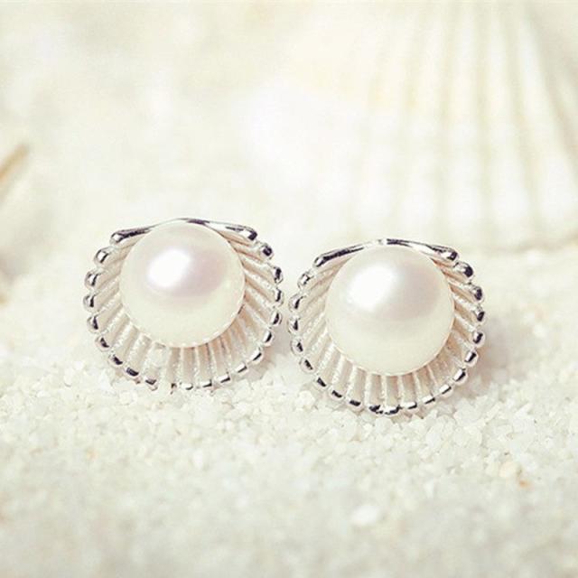 シェル パール ピアス マリン 海 ストーン 貝 貝殻 シンプル 真珠 ビンテージ アクセサリー 大人 可愛い ガーリー シルバー ゴールド 夏 の通販はau Pay マーケット ロキシー工房