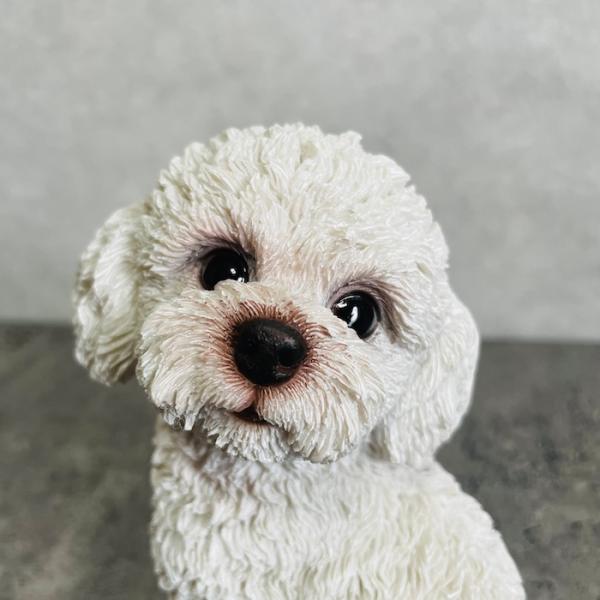 犬 置物 小さい かわいい 振り返るトイプードル 白 小 woobia ウービア