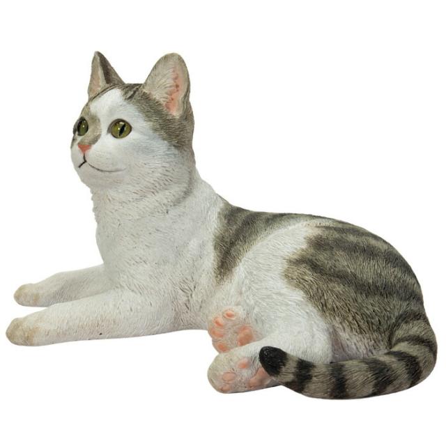 猫 置物 リアルでかわいい おしゃれ 大きい 寝そべったサバトラ白猫 ネコ 横幅34cm woobia ウービア ガーデン インテリア オブジェ 巨大 可愛い プレゼント 北欧 玄関 雑貨 動物 モダン 面白い 庭 ギフト 屋外 家 玄関先 ガーデンオーナメント_3