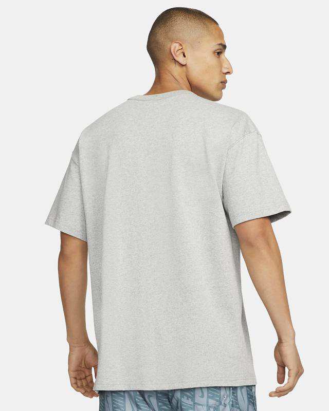 NIKE ナイキ Tシャツ 半袖 メンズ プレミアム ポケット Tシャツ DQ9295-063 新作の通販はau PAY マーケット BUMPS  (バンプス) au PAY マーケット－通販サイト