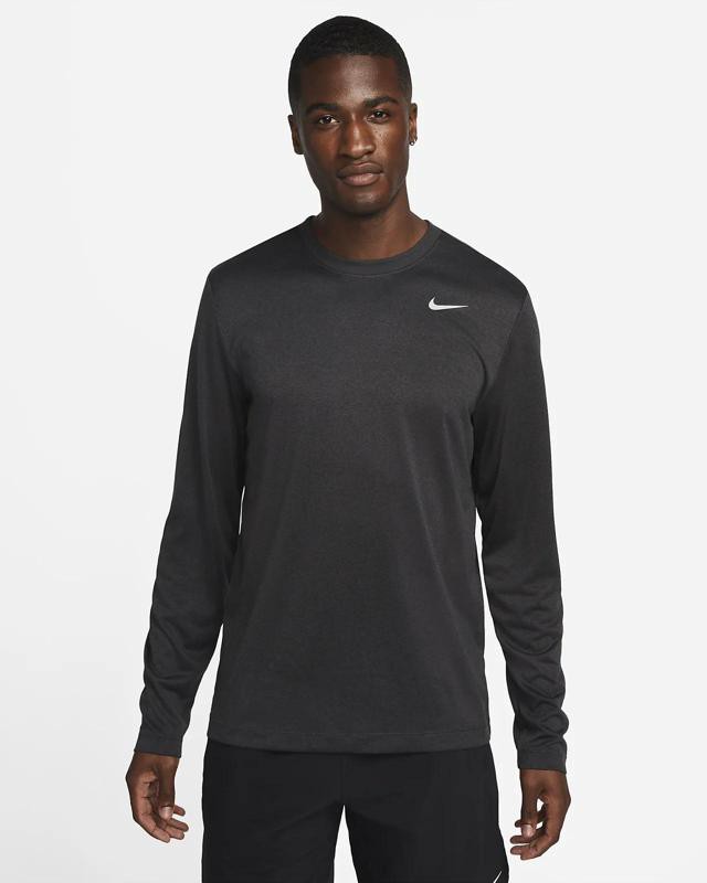 ナイキ NIKE FIT DRYトレーニングシャツ XS - スポーツ