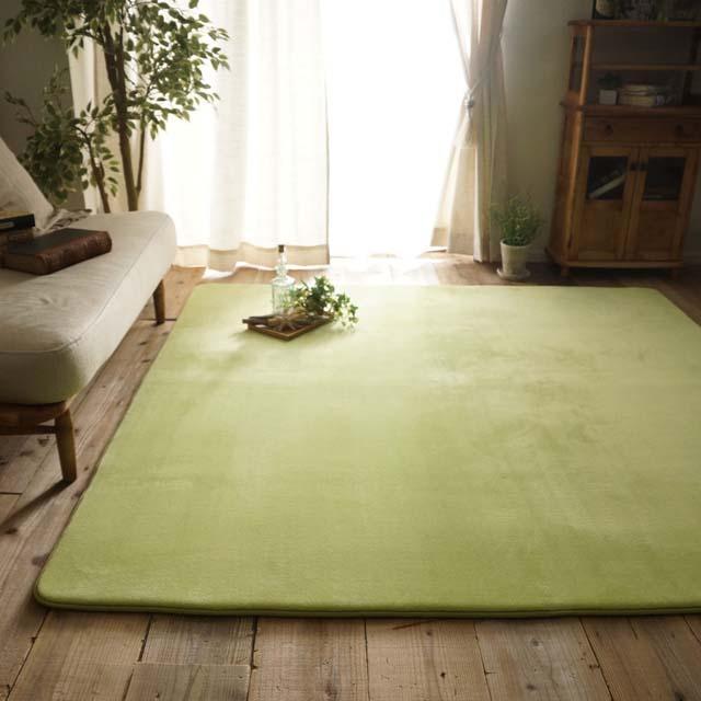 撥水 ホリデープラス さらさら無地のフランネルラグ 約130×190cm 低反発タイプ 洗える ホットカーペット対応 滑り止め加工 シンプル ニュアンスカラーの通販は 5,300円