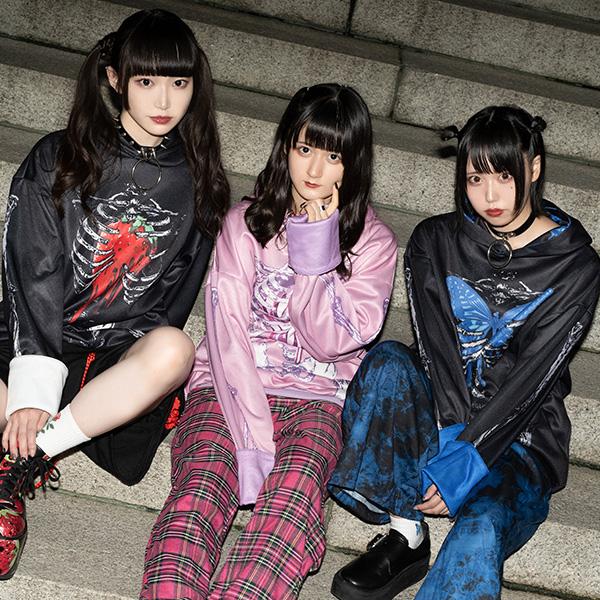 タレストロベリーパーカー 長袖 パンク ロック V系 ファッション バンギャ 原宿系 原宿 韓国 レッド イチゴ 病み 病みかわいい 派手カワ の通販はau Pay マーケット Acdc Rag Au Pay マーケット店