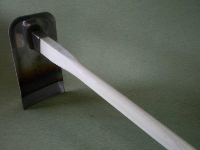 千成 AD-193 家庭菜園鍬 極 ステンレス 鍛造鋼付 (大) 木柄 105cm 用具 工具 鍬（くわ） クワ くわ ホー Hoe 相田合同工場 燕三条