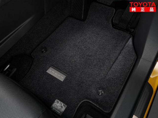 TOYOTA トヨタ純正 08210-30T30-C0 クラウンスポーツ 36系、37系 