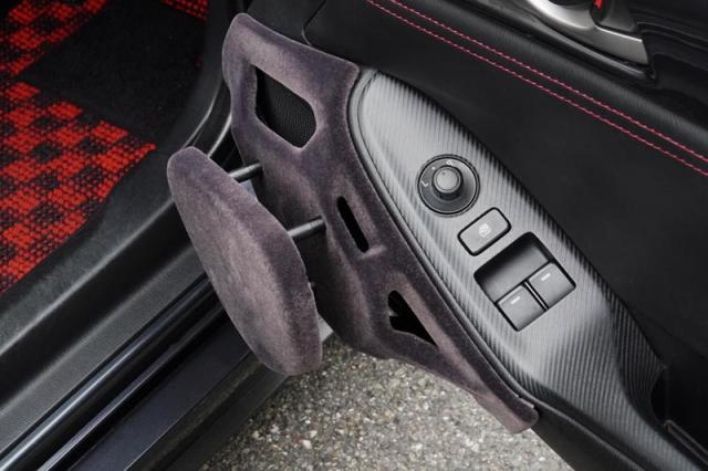 AutoExe オートエクゼ センターコンソールリッド (レッドステッチ