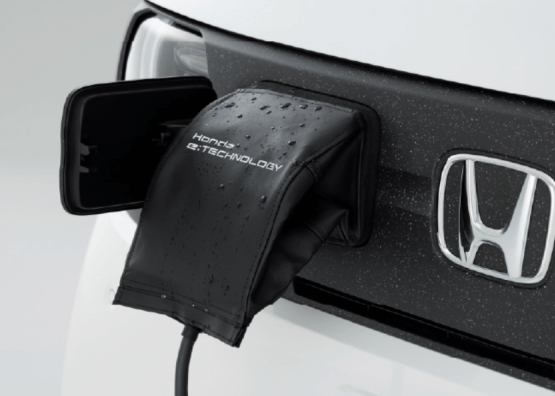 HONDA ホンダ純正 08P35-39J-000(08P3539J000) ポートリッドカバー 充電ポートを雨やほこりから守る