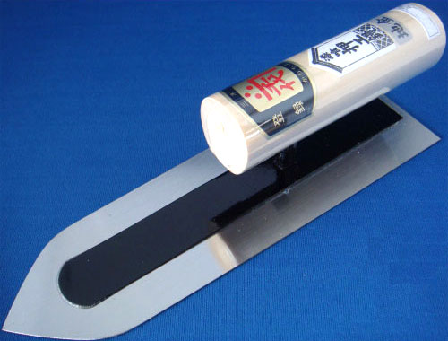 ■五百蔵 カネ千代 本職用 漆喰押さえ鏝 （地金） 仕上型 210mm こて コテ