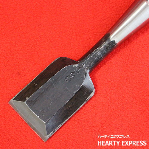 ■播州三木 岩崎のみ 左のぶ弘 追入鑿 黒檀柄 黒裏 一枚裏 寸四(42mm) 手打桂 大工道具 のみ ノミ_2