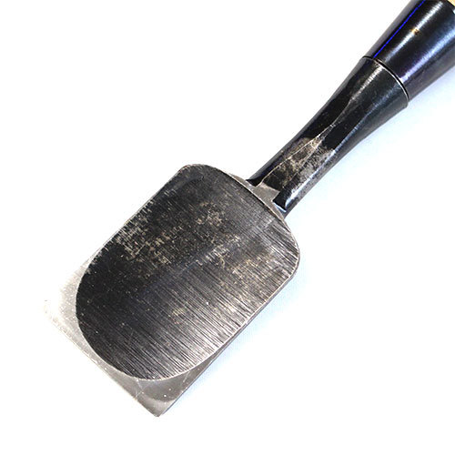 ■播州三木 岩崎のみ 左のぶ弘 追入鑿 グミ柄 一枚裏 寸四(42mm) 黒裏 イブシ スリ合わせ無し 手打ち黒桂_1