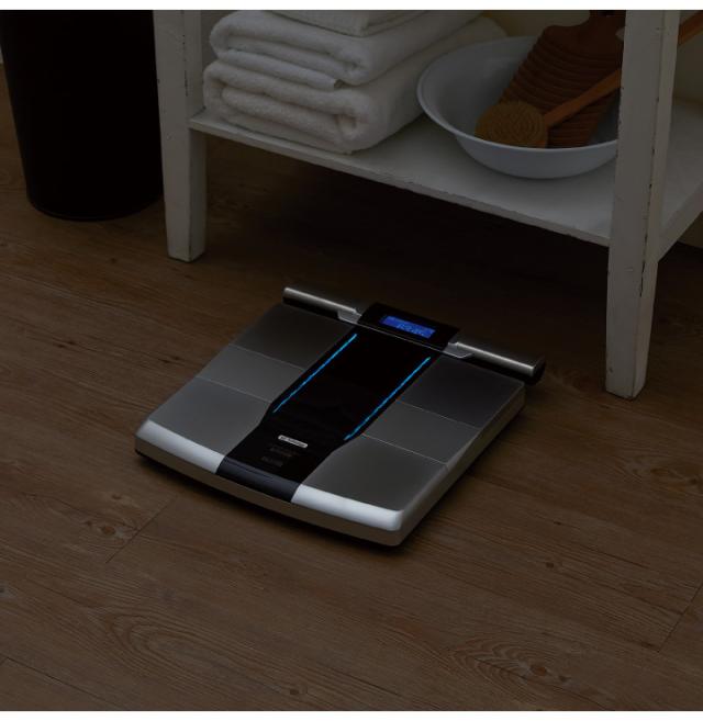 タニタ 左右部位別体組成計 インナースキャンデュアル RD-803L-BK ブラック 体重計 体脂肪計 デジタル 筋肉量 BLE アプリ 日本製 TANITAの通販は