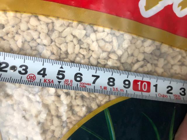 ゴールド蘭 15l 小粒 東洋蘭培養土 焼赤玉土 焼鹿沼土 春蘭 寒蘭 エビネ 野生らんの通販はau Pay マーケット 所沢植木鉢センター