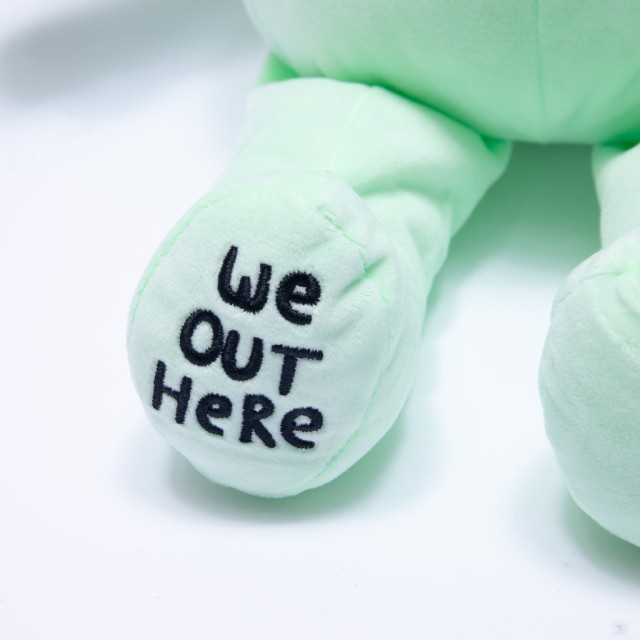 リップンディップ RIPNDIP 暗闇で光る ぬいぐるみ ネコ