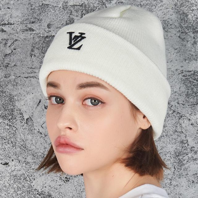 バザール ビーニー VARZAR 3D Monogram Beanie ロゴ ニット帽