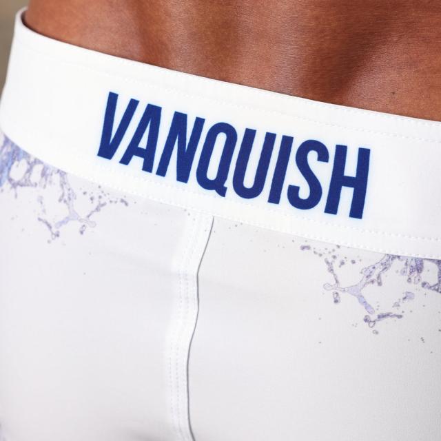 ヴァンキッシュ サーフパンツ VANQUISH FITNES VQ White ヴァンキッシュ サーフパンツ VANQUISH FITNES VQ - メルカリ