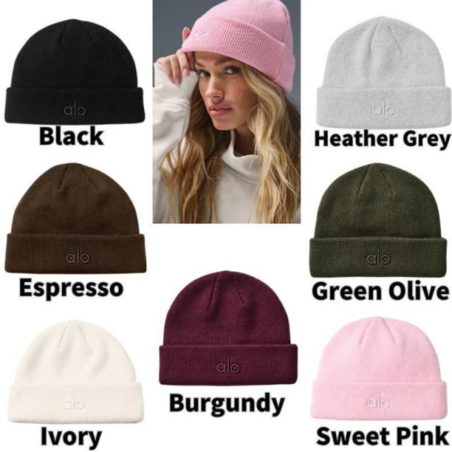 新品未使用品 ALOyoga ノータブル ビーニー ブラック 新品未使用alo