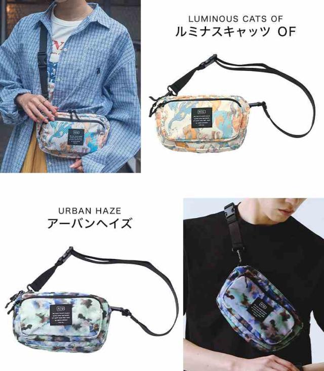 ショルダーバッグ KiU キウ K156 メンズ レディース 小さめ 小さい 撥水 防水 軽量 ペットボトル収納 スマホポーチ 斜めがけ ミニショルダー ボディバッグ ボディバック サブバッグ 黒 ブラック おしゃれ 花柄 猫柄 無地 個性的 派手 旅行 フェス ライブ イベント 犬 散歩