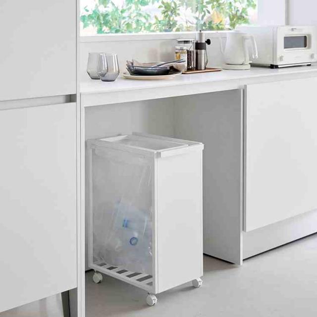 山崎実業 スリム目隠しダストワゴン タワー 45L 公式 tower 10641 10642 ホワイト ブラック ゴミ箱 キッチン ごみ箱 ダストボックス ゴミ袋ホルダー ゴミ袋スタンド キャスター付き 大容量 スタイリッシュ シンプル おしゃれ 省スペース スリム 目隠し 取っ手付き 正規品_6