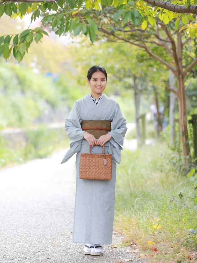 木綿 着物 久留米織 木綿着物 日本製 単衣 洗える着物 お仕立て上がり レディース おしゃれ ボタン BOTAN【 グレー 大正ロマン S M L  LL サイズ シンプル 先染め 女性 綿 洗える 久留米生地 婦人用 バチ衿 カジュアル お洒落 きもの キモノ 普段着 コーディネート 京都 ...