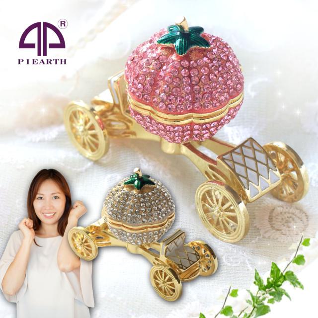 かぼちゃの馬車 ジュエリーボックス ピィアース 東京銀座PICALS 東京銀座ピカルス 可愛い ブランド おしゃれ プレゼント オブジェ 置物 動物 誕生日プレゼント プロポーズ ペット 骨壺 メモリアルボックス ペットの通販はジュエリーボックス