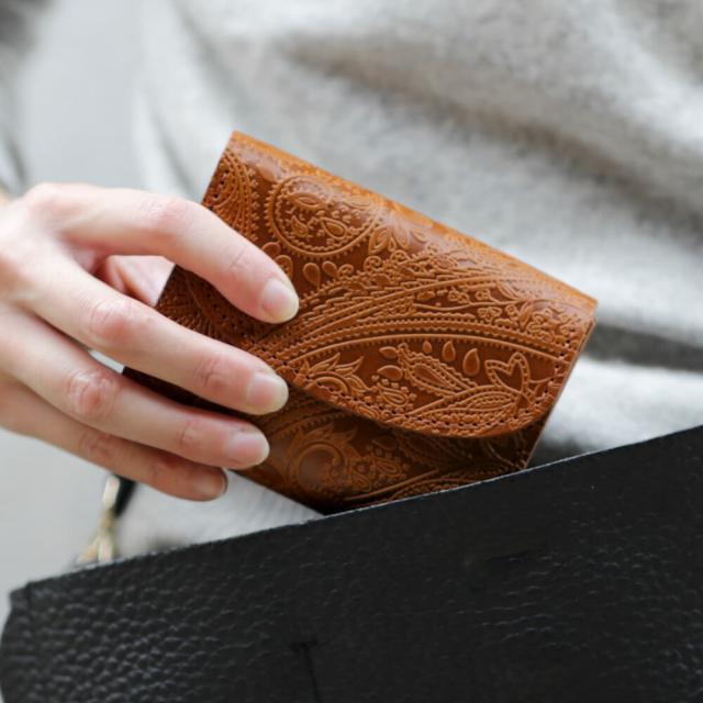 栃木レザー 三つ折り財布 メンズ レディース ペイズリー VINCENT CRAFTED MANUEL ミドルウォレット ミニ財布 ペイズリー柄 財布 オーク