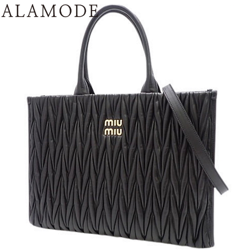 MIUMIU(ミュウミュウ) マテラッセ キルティング ナッパ ラージ トート トートバッグ 2WAY ショルダー 肩掛け 斜め掛け ラムスキン NERO ブラック黒 ゴールド金具 5BG255 N88 F0002 レディース 40802102270【中古】【アラモード】の通販は