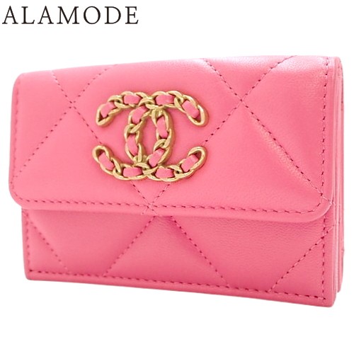 CHANEL(シャネル) シャネル19 ココマーク スモール フラップウォレット コンパクト財布 三つ折り 3つ折り ミニ財布 マトラッセ ラムスキン ピンク ゴールド金具 レディース 40802123024【中古】【アラモード】の通販は